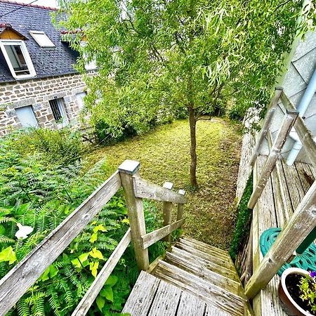 Maison Collinee Rostrenen Exterior photo